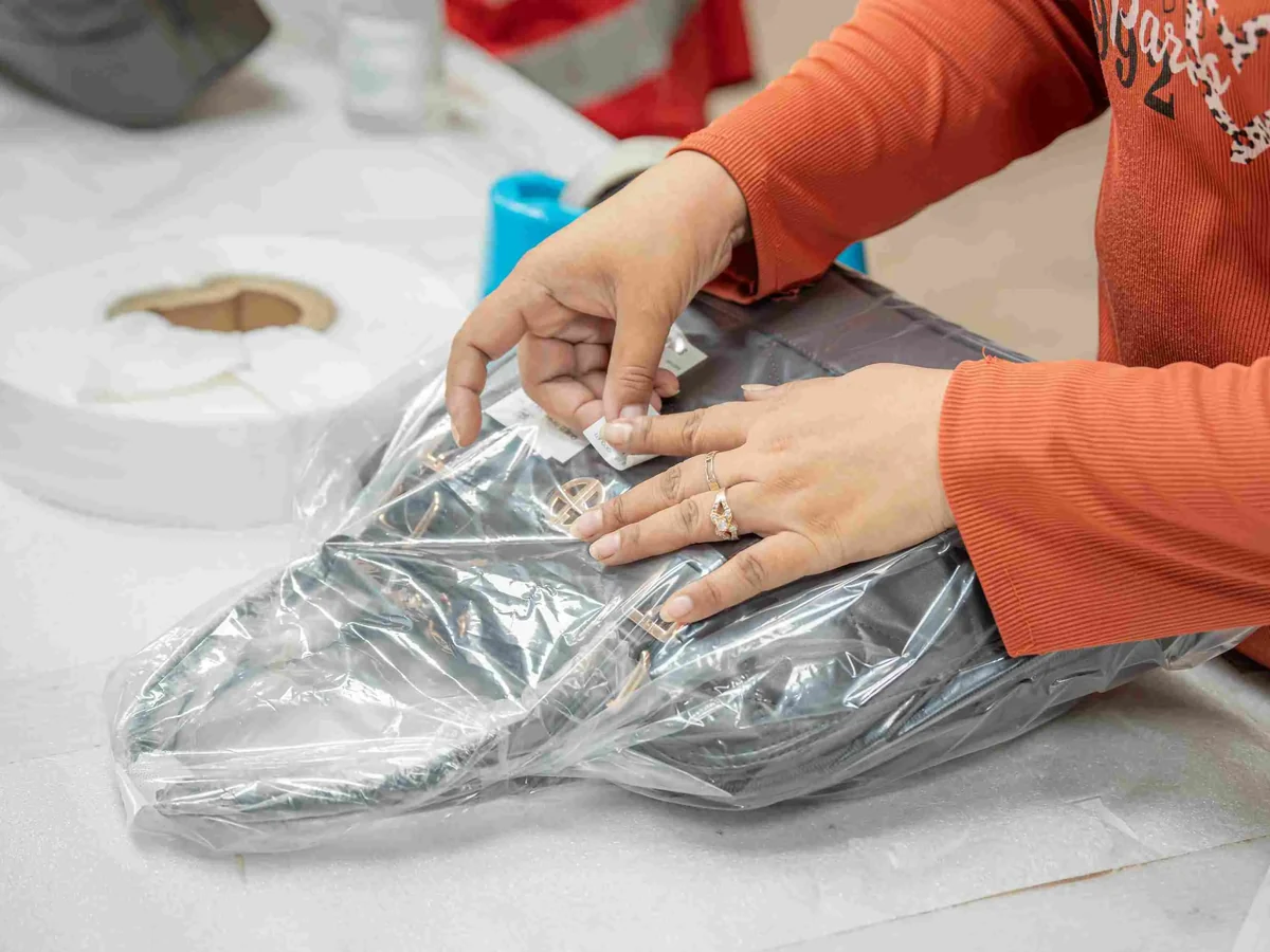 Custom Poly Bags packaging
